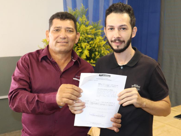 Cumprindo etapas: Prefeitura de Cajazeiras empossa novos servidores aprovados em concurso público