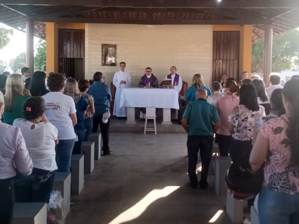 Celebrações marcam Dia de Finados nos campos santos de Cajazeiras