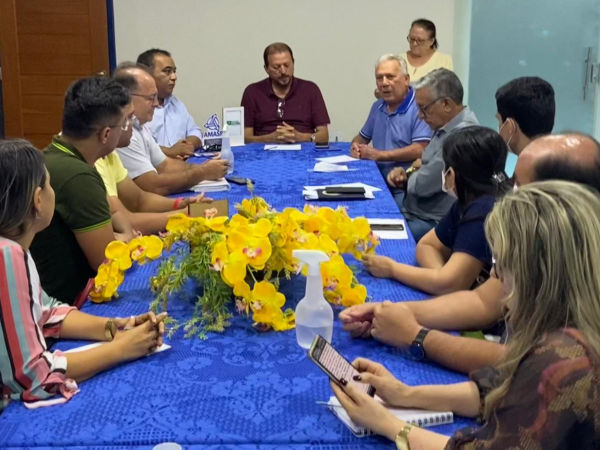 Reunião na AMASP: prefeitos discutem participação na instalação de Núcleo do Laureano em Cajazeiras