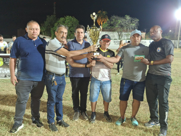 No novo Higino Pires: Prefeitura de Cajazeiras premia vencedores da Copa Rural