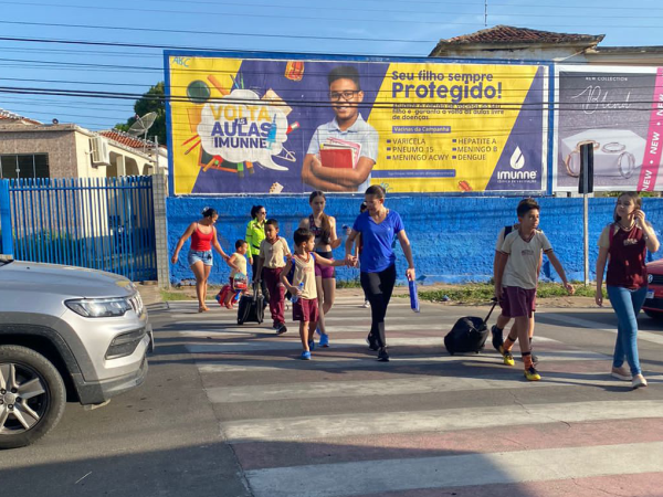Início do ano letivo: Prefeitura de Cajazeiras, via SCTrans, promove campanha educativa nas proximidades das escolas
