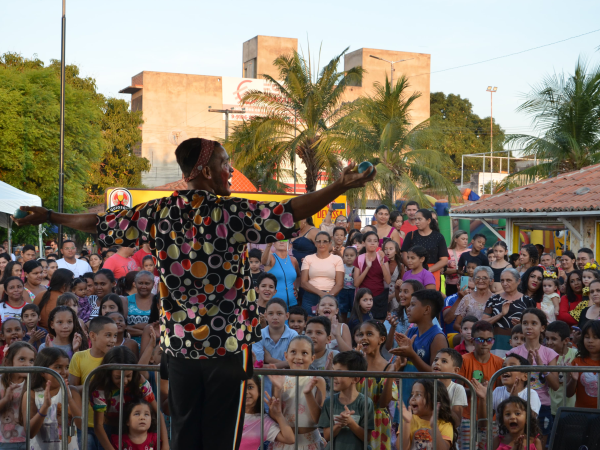 Prefeitura Municipal de Cajazeiras e Secretaria de Cultura comemoram o Dia das Crianças com grande festa no Leblon