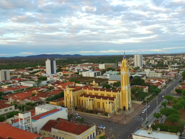 Cajazeiras é destaque na AMASP, liderando o Índice de Desenvolvimento Sustentável na região