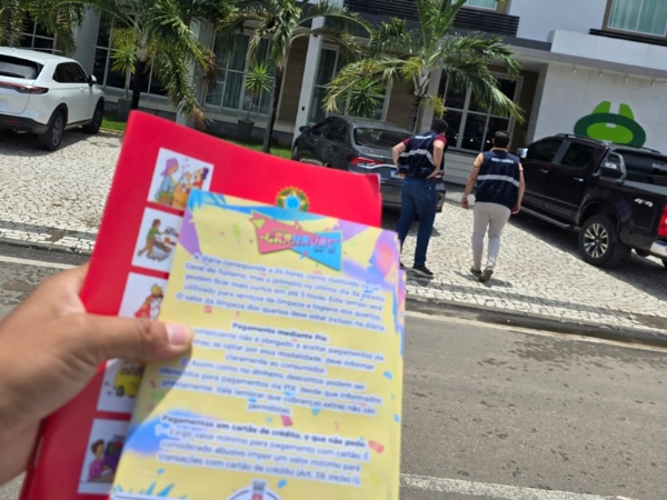 Cartilha do Procon orienta sobre informações básicas para o consumidor no carnaval de Cajazeiras