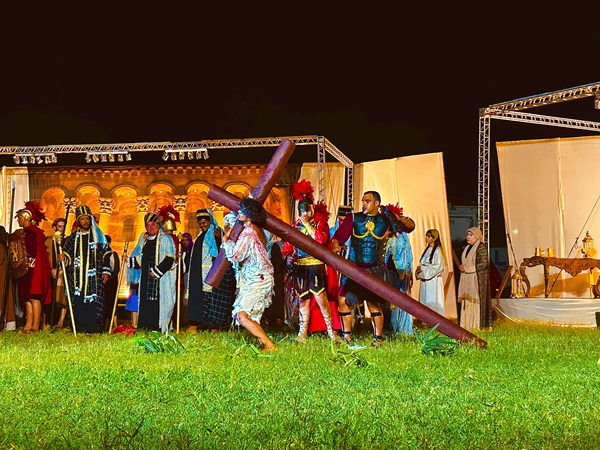 Multidão prestigia Paixão de Cristo em Cajazeiras durante apresentações nos dias 02 e 03