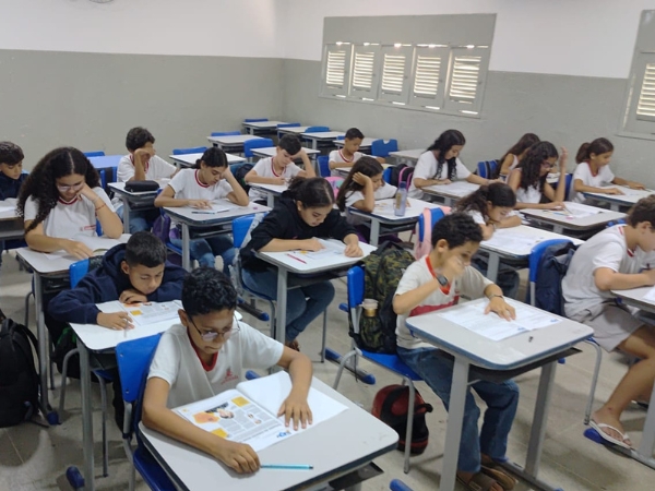 Secretaria de Educação aplica avaliação nos anos finais para fortalecer o ensino e a aprendizagem dos alunos