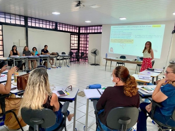 Secretaria de Educação realiza formação continuada para coordenadores pedagógicos dos Anos Iniciais