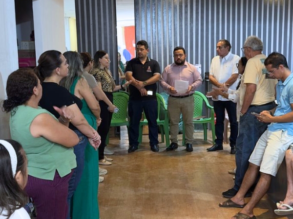 Município e comerciantes do Mercado Central alinham medidas para melhor organização dos espaços provisórios