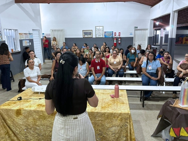 Secretaria de Educação realiza II Planejamento Integrado para fortalecer alfabetização nas escolas municipais